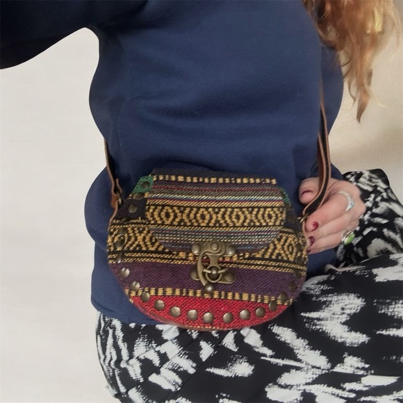 Multicolor Persian Bohemian Crossbody Bag With Unique Trendy Brass Swing Latch - Picture 5 of 8